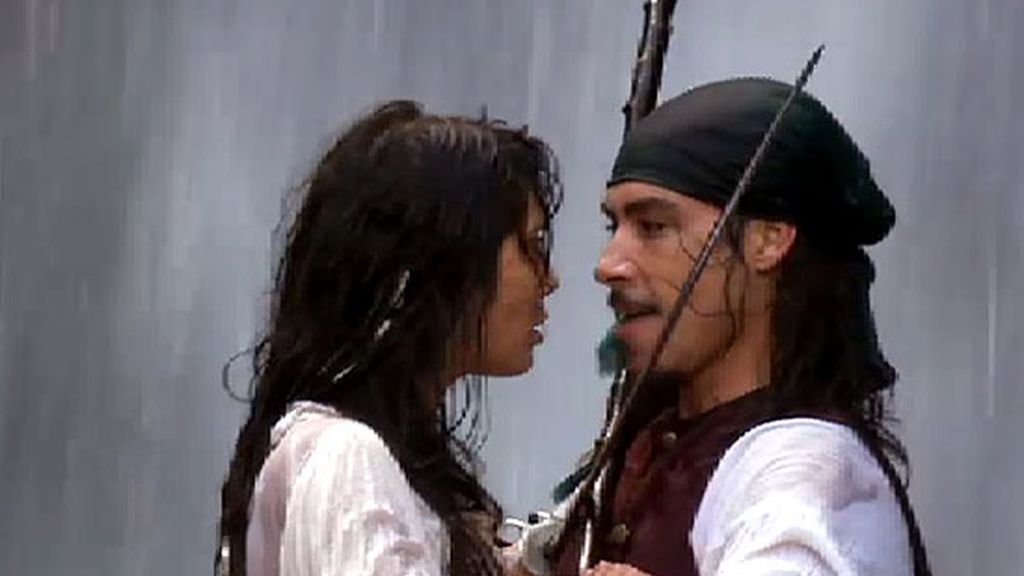 Saltan chispas entre Carmen y Mondego