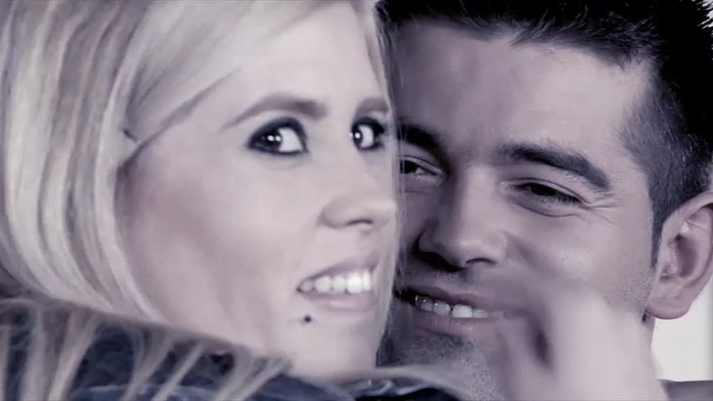 Rebeca conquistó a Jonathan con una canción