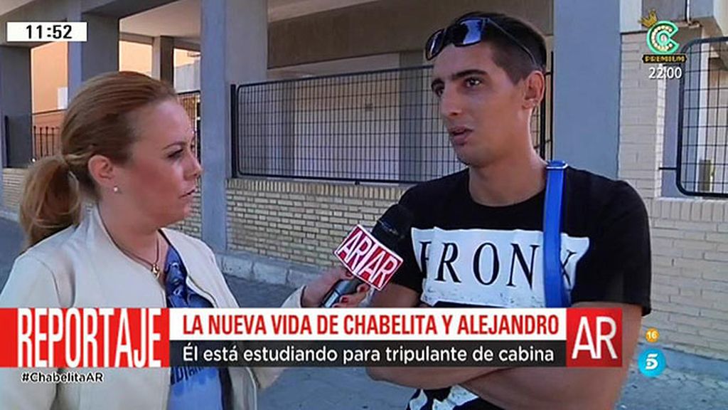 Conocemos el barrio de Chabelita y Alejandro