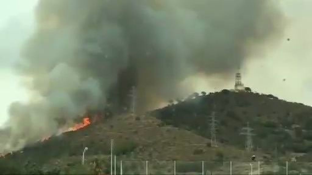El valle de Collserola sufre su segundo incendio en la última semana
