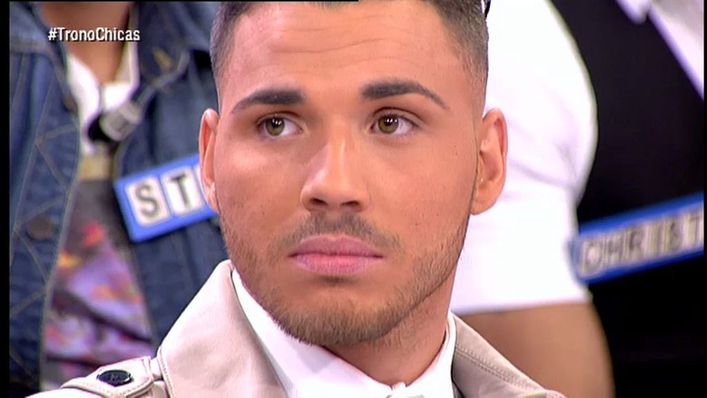 Alejandro, a punto de abandonar a Steisy: “No me haces ningún caso”
