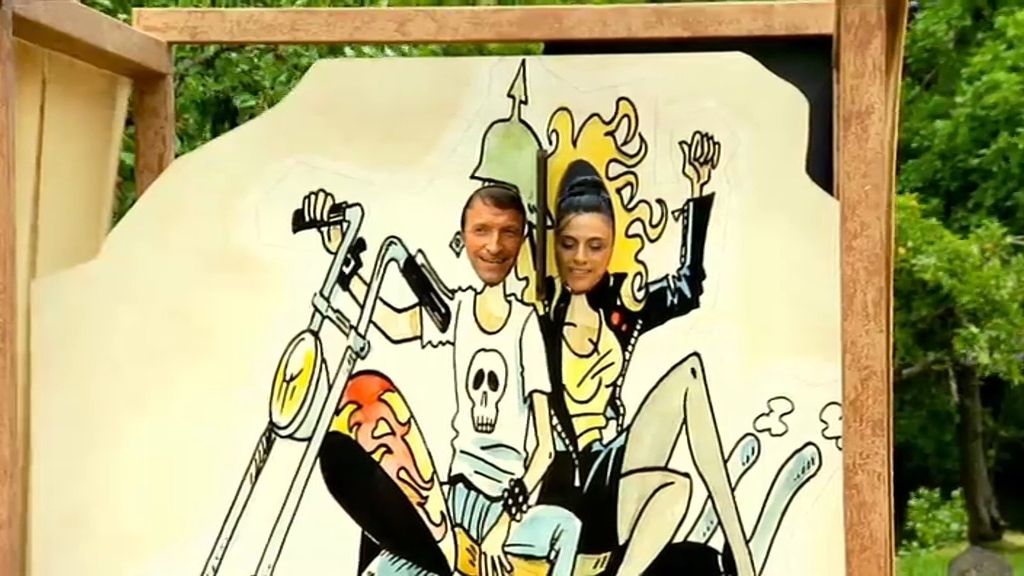 Ángela, la cibernovia de César