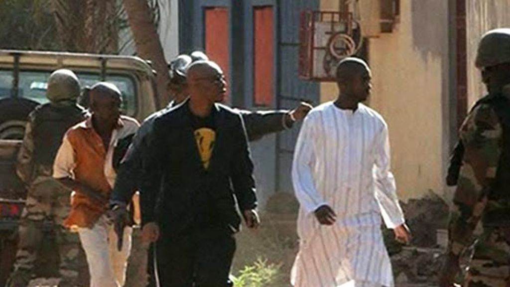 El comando que ha asaltado el hotel podría haber pernoctado en él