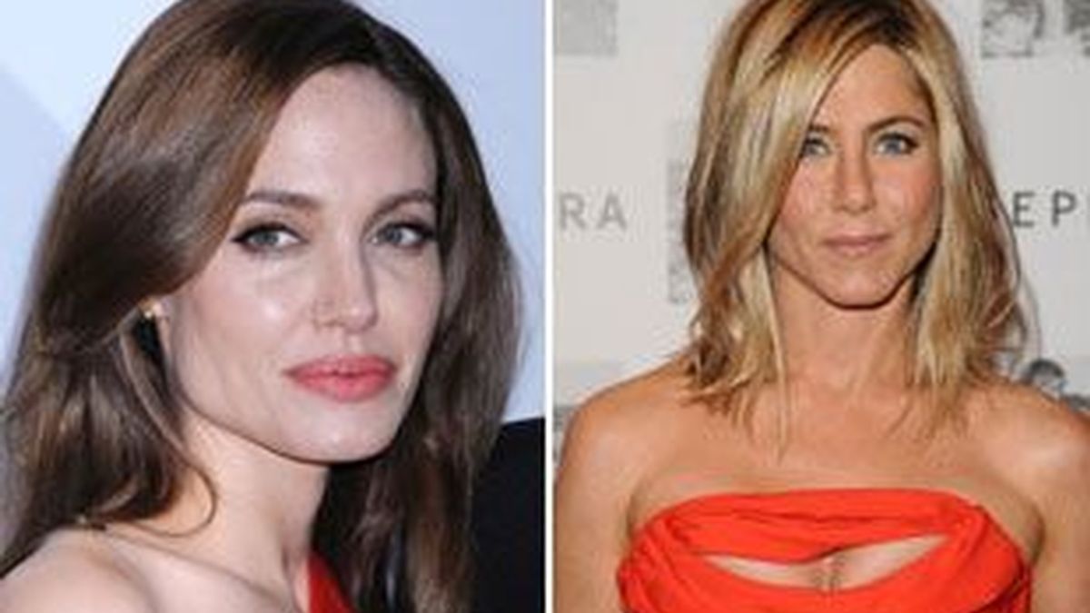 Angelina Jolie y Jennifer Aniston no entierran el hacha de guerra. Fotos: Gtres Angelina Jolie y Jennifer Aniston no entierran el hacha de guerra. Fotos: Gtres