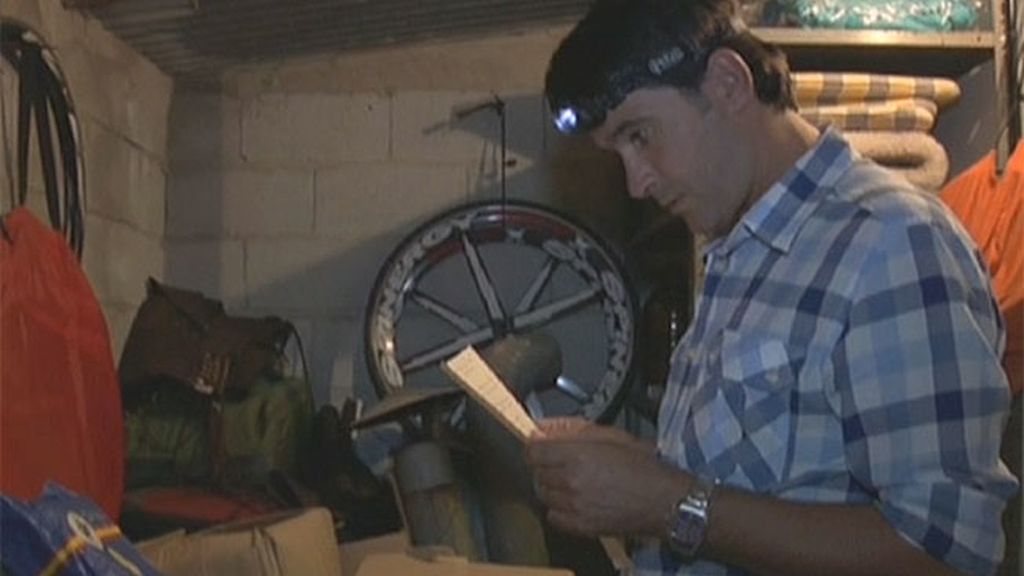 Luis presenta a sus pretendientas a 'su otra familia'