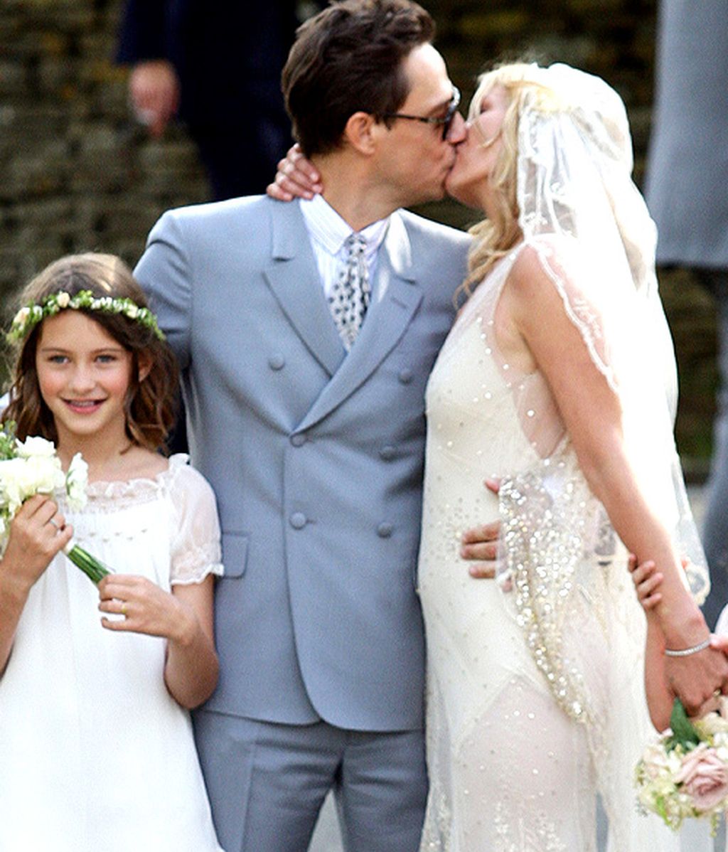 Kate Moss se casa con Jamie Hince con vestido de Galliano