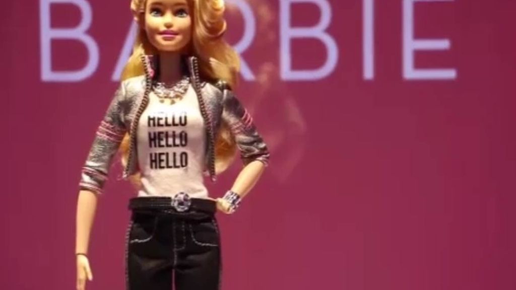 'Hello Barbie', la polémica muñeca que graba la voz de los niños