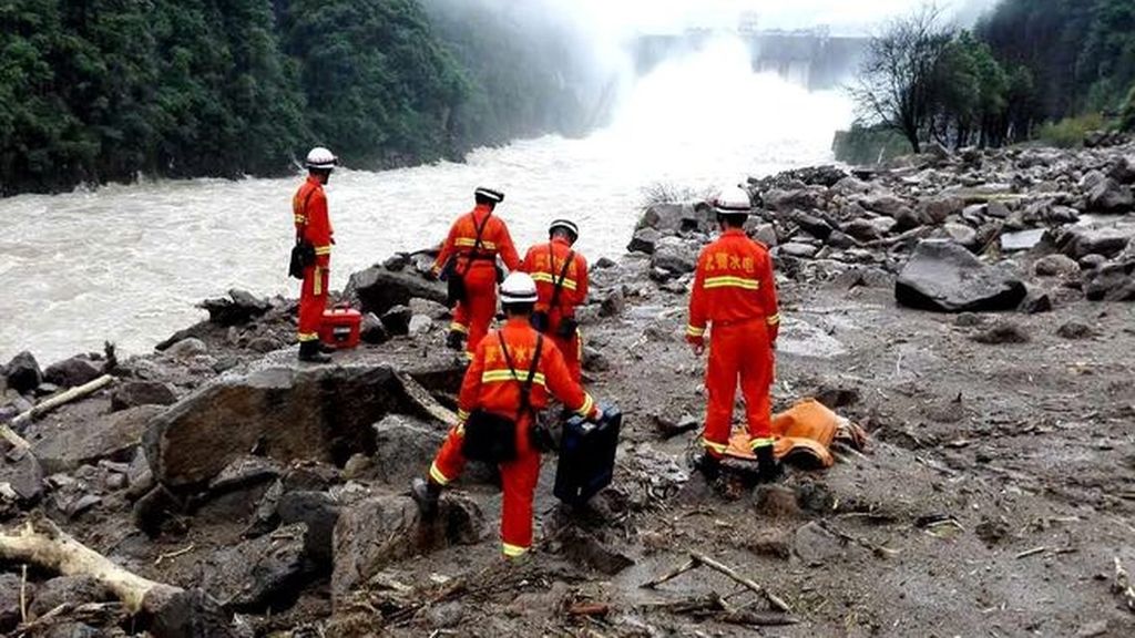 Ocho víctimas mortales por los deslizamientos de tierra en China