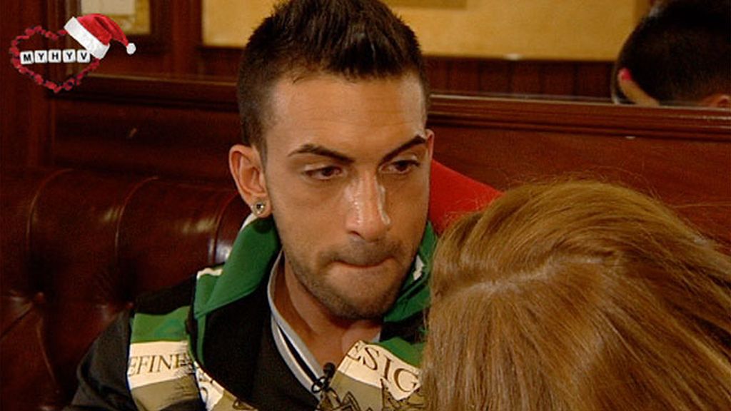 Álvaro no encaja bien el beso de Laura y José Luis