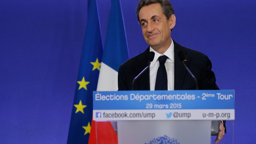 Sarkozy reivindica la victoria de la derecha frente al socialismo "arcaico" y "fracasado"