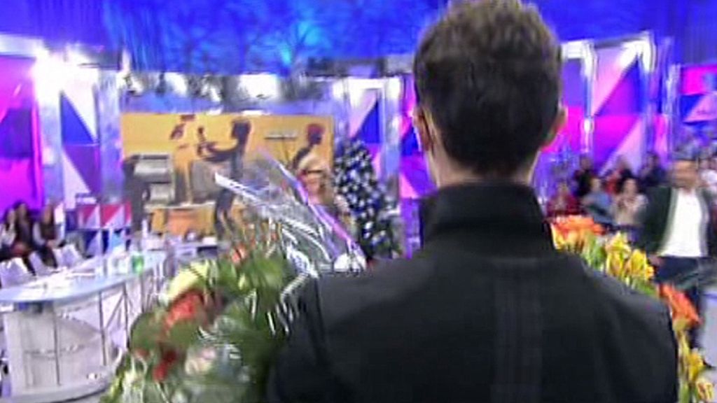 Rosas y besos para celebrar su cumpleaños