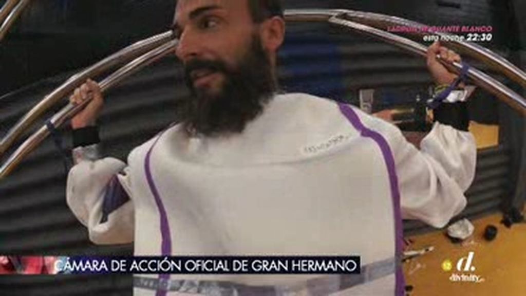 La Cámara de Acción Oficial de Gran Hermano también se subió al Gravitrón