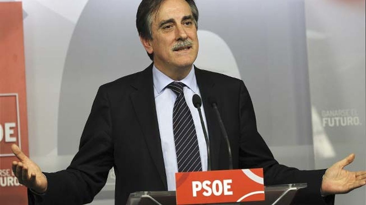Valeriano Gómez, PSOE
