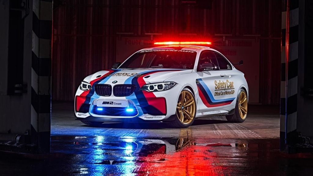 Así es el 'Safety Car' de MotoGP: el nuevo BMW M2 coupé ¡Brutal!