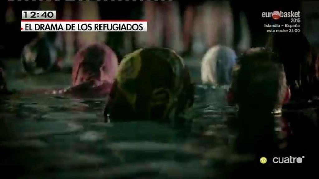 El vídeo '¿Quién da menos?' denuncia la subasta de refugiados y regateos