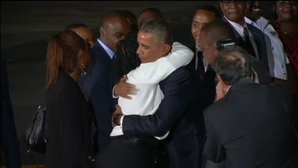 Barak Obama visita Kenia, tierra de sus ancestros