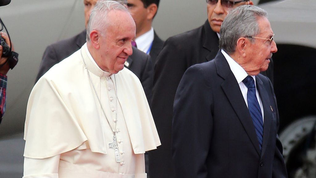 El papa Francisco llega a Cuba