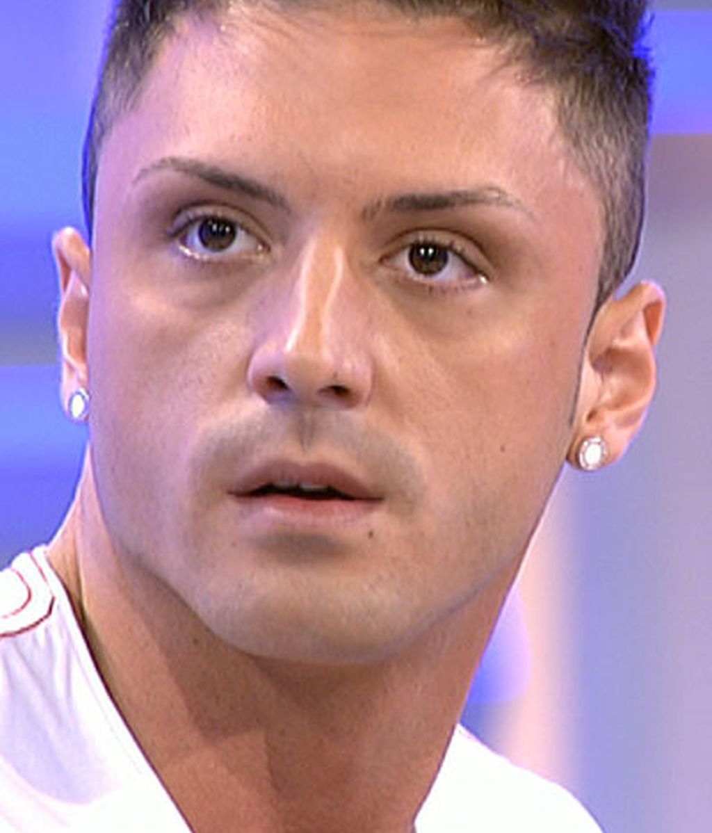 Todos los pretendientes de Sonia