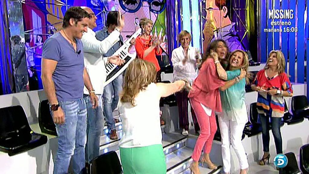 ¿Por qué el público ocupa el lugar de los oclaboradores y ellos la grada?