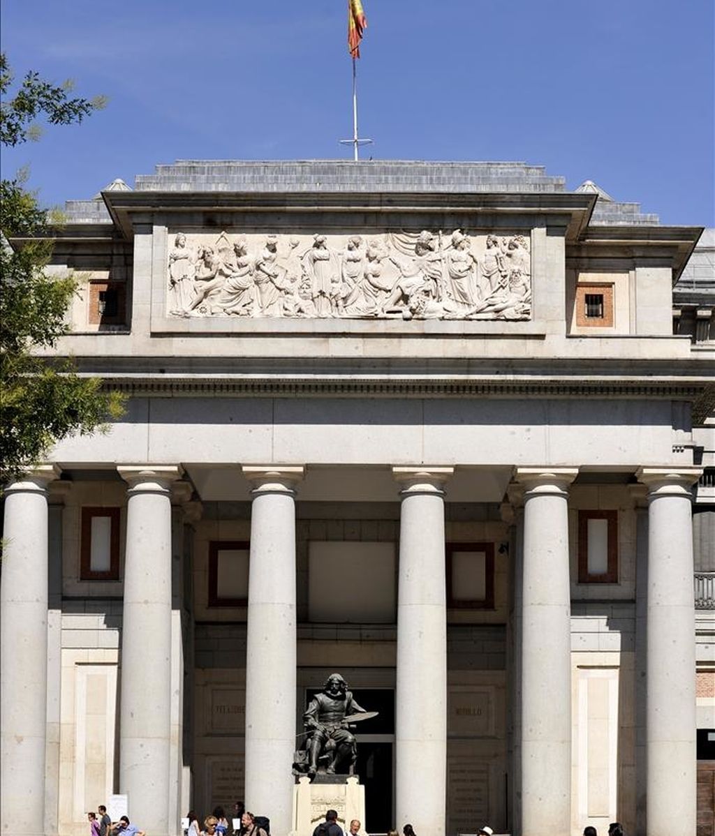 Puerta de Velázquez del madrileño Museo del Prado, situada en la fachada principal. EFE/Archivo Puerta de Velázquez del madrileño Museo del Prado, situada en la fachada principal. EFE/Archivo