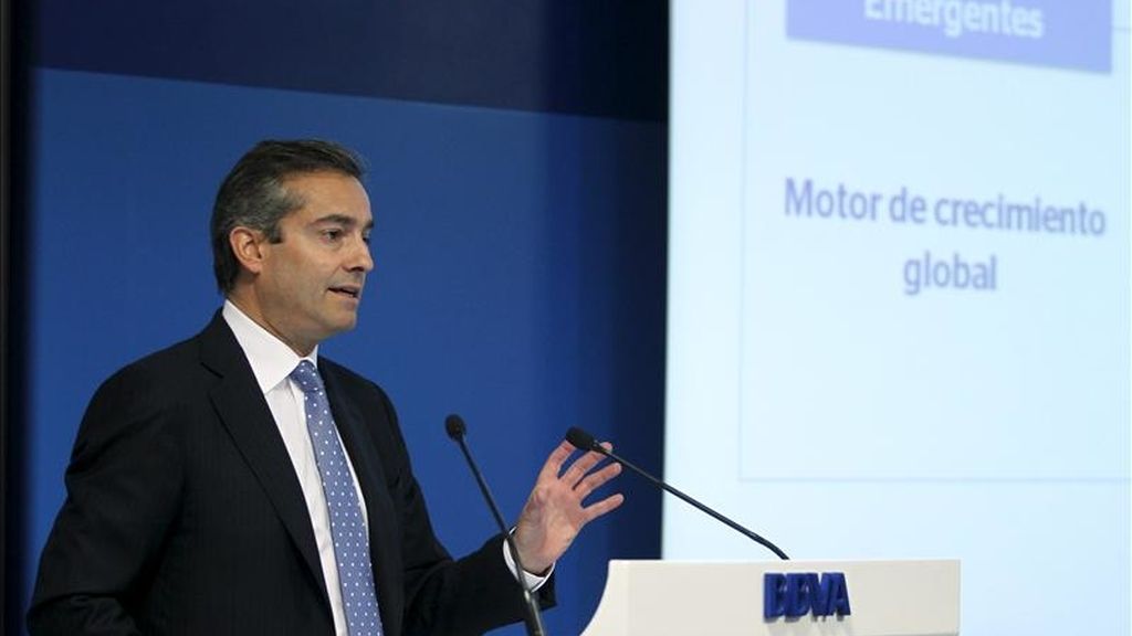 El consejero delegado del BBVA, Ángel Cano, durante la rueda de prensa que ofreció hoy para presentar a los analistas las cuentas del primer trimestre de 2011, en el que el grupo obtuvo un beneficio neto de 1.150 millones de euros. EFE El consejero delegado del BBVA, Ángel Cano, durante la rueda de prensa que ofreció hoy para presentar a los analistas las cuentas del primer trimestre de 2011, en el que el grupo obtuvo un beneficio neto de 1.150 millones de euros. EFE