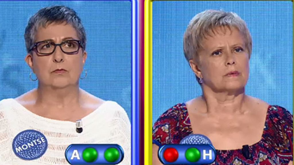 Ascen y Montse se juegan la 'silla azul'