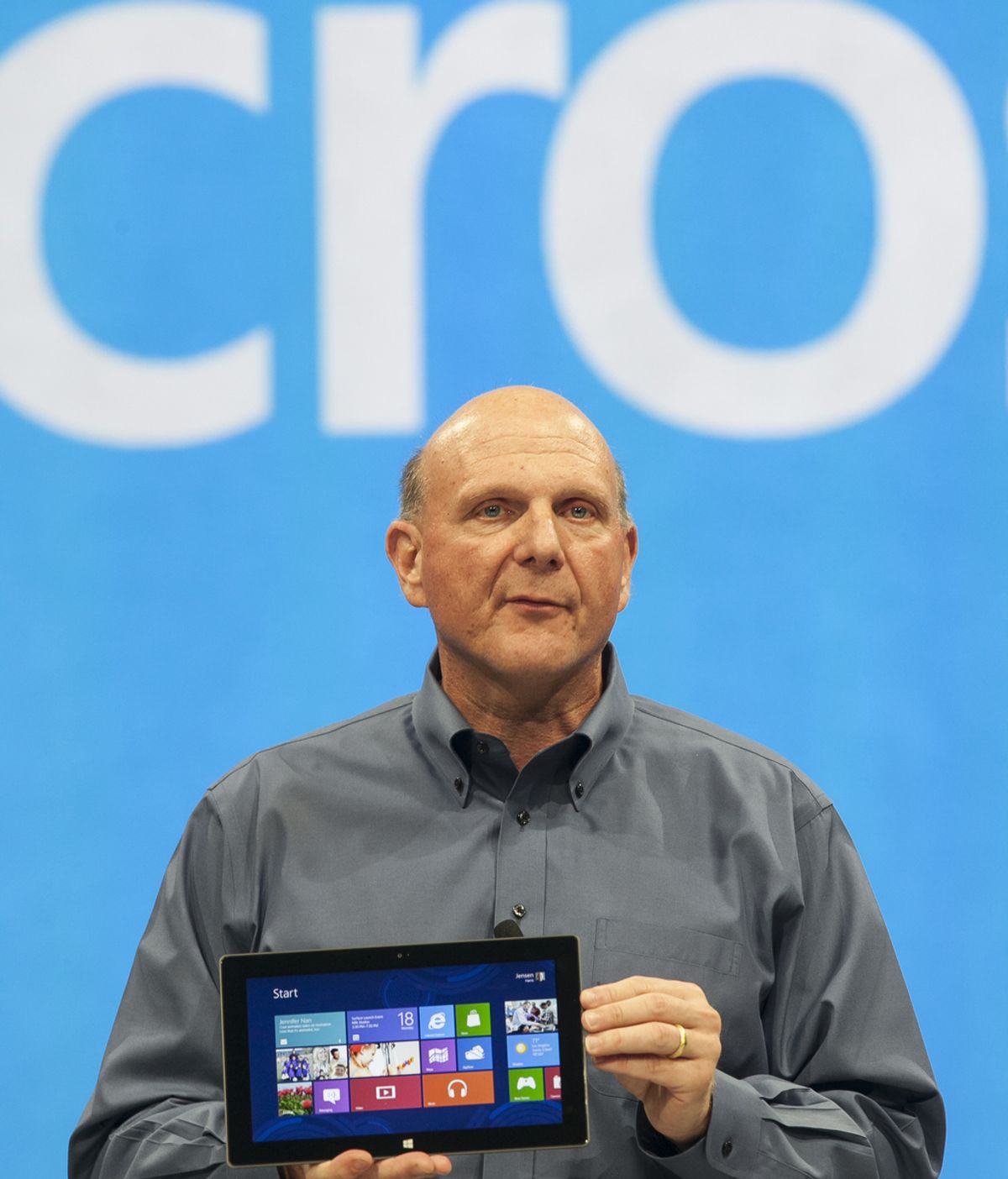 Steve Ballmer durante la presentación de 'Surface', la tablet de Microsoft