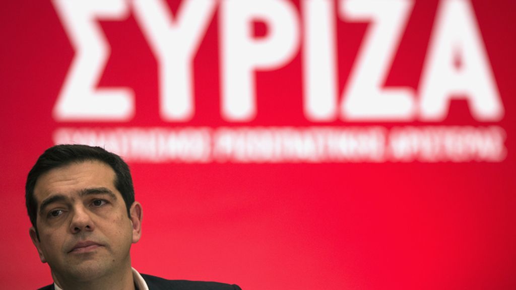 PSOE, PP y C's califican de fracaso del populismo la dimisión de Tsipras
