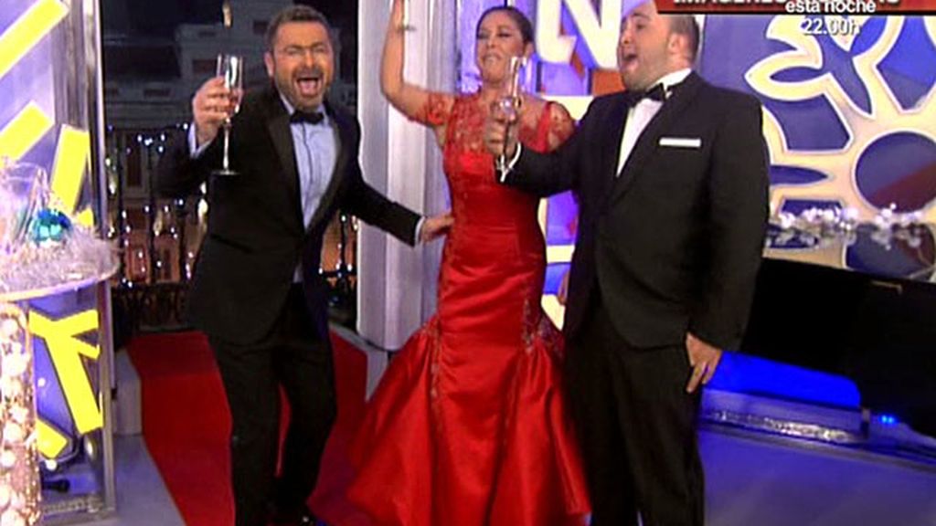 Mientras nosotros les escuchábamos...