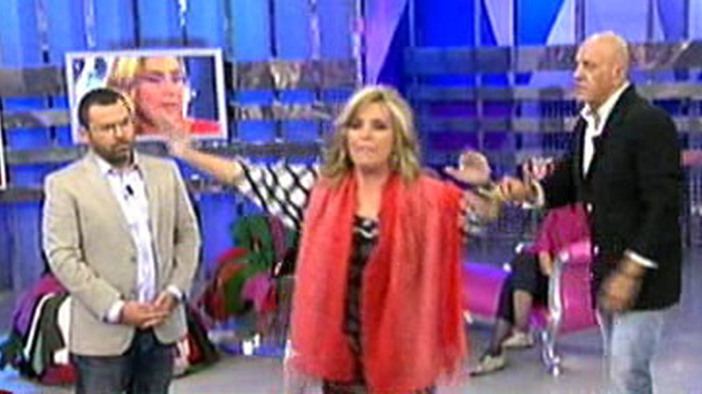 Los colaboradores se acusan mutuamente de mentir