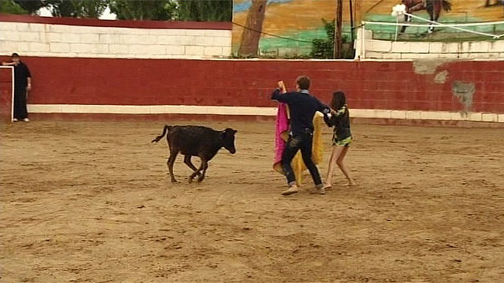 Gabi decide poner a prueba a sus chicas en su última cita