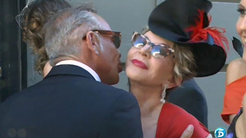 Colaboradores, directores, reporteros... El equipo, al completo en la boda de Carlota