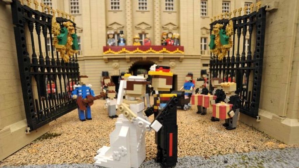 Las primeras imágenes de la boda de Guillermo y Kate... en formato LEGO