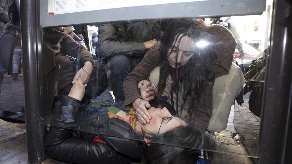 Disturbios entre policía y estudiantes en Valencia