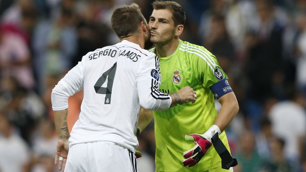 Así suenan los pitos a Casillas desde la grada del Santiago Bernabéu