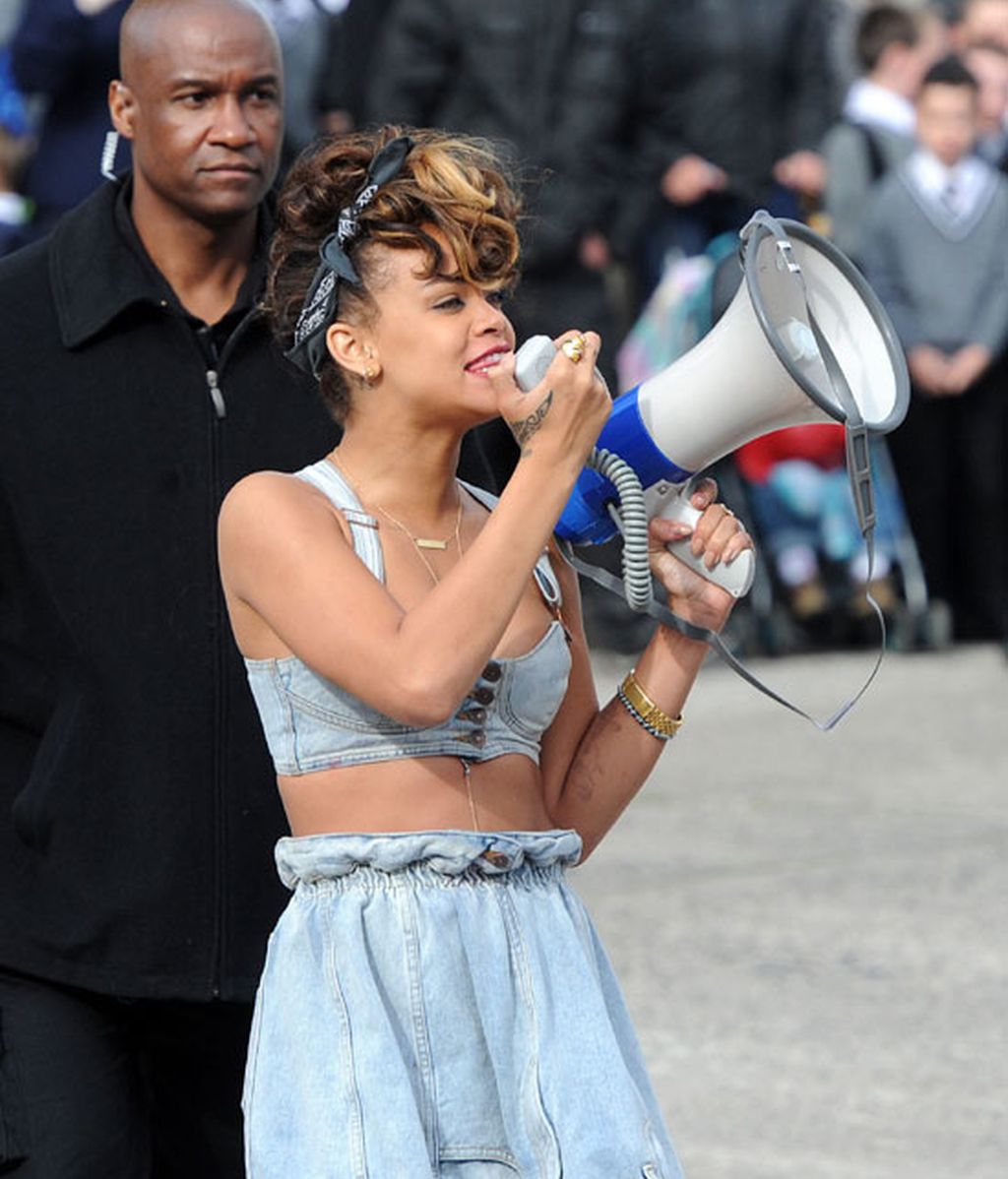 Rihanna, vaya donde vaya es noticia