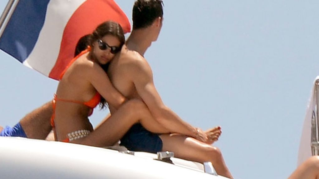 Cristiano Ronaldo e Irina Shayk, amor y descanso en Saint-Tropez