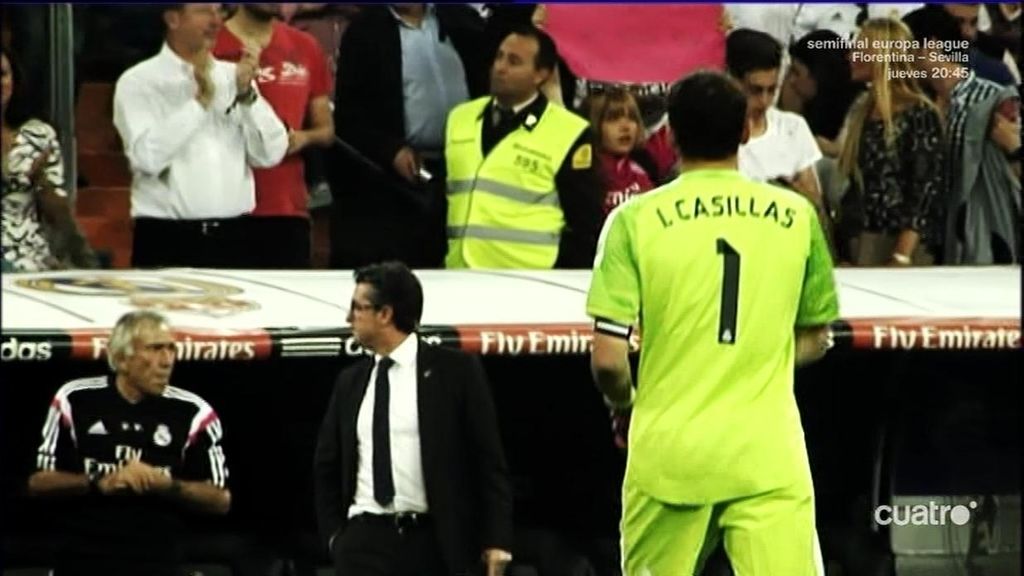 Casillas se fue del Bernabéu tras los pitos sin despedirse del público en el centro del campo