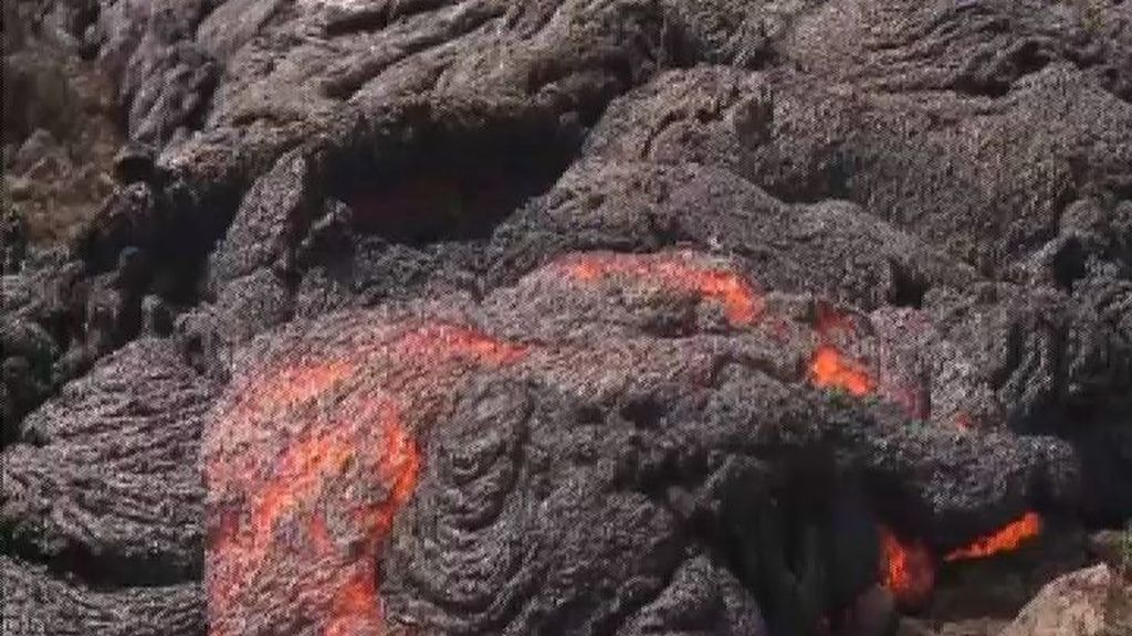 La lava del volcán Kilauea amenaza una aldea de Hawái