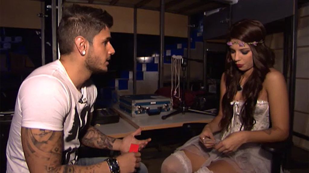 Iván trata de convencer a Anais para que se quede: "Intentaré ser menos impulsivo" Iván trata de convencer a Anais para que se quede: "Intentaré ser menos impulsivo"