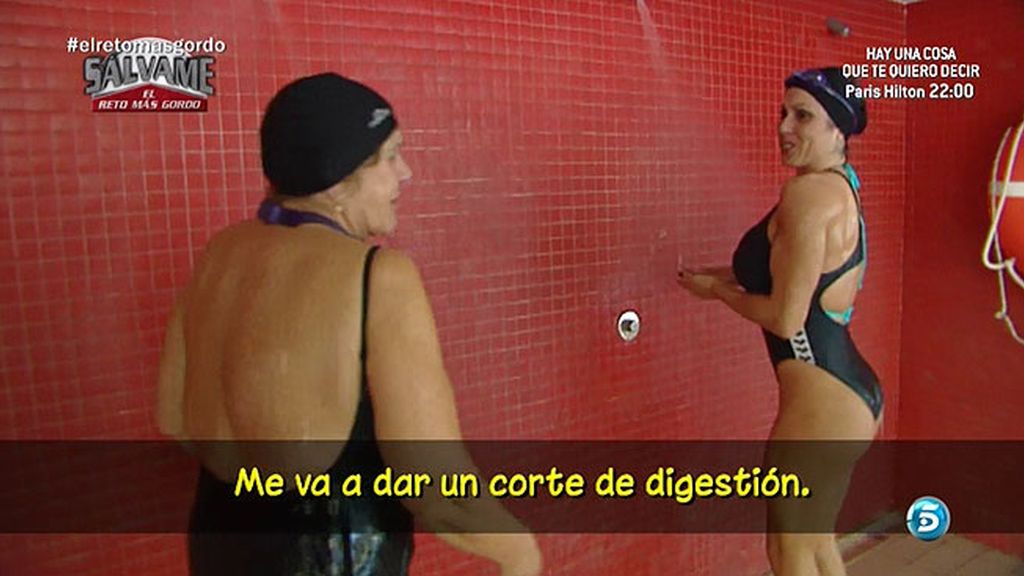 Planchando, cocinando, recién levantada... Carmen Bazán aprende ejercicios