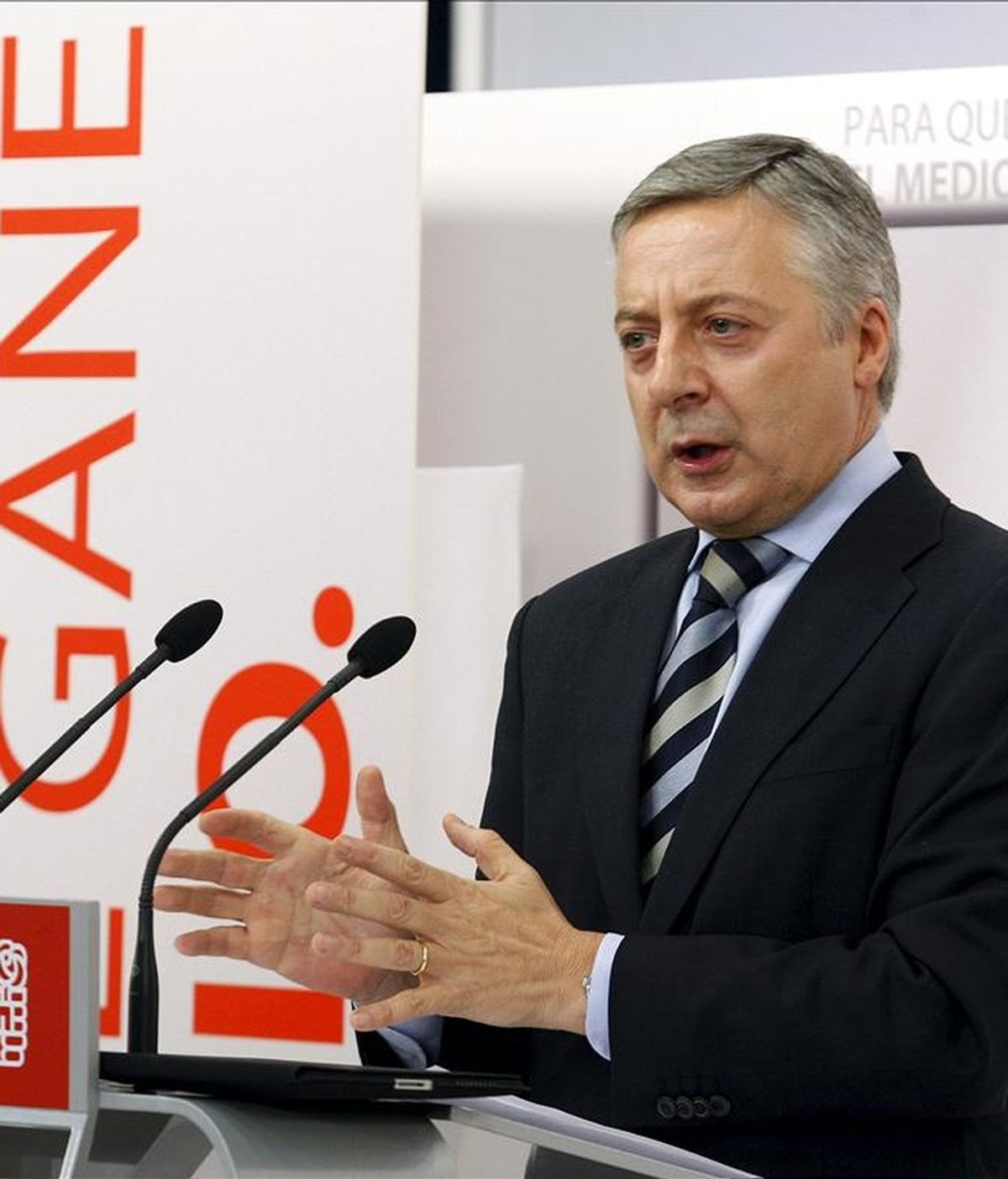 El vicesecretario general del PSOE y ministro de Fomento, José Blanco. EFE/Archivo