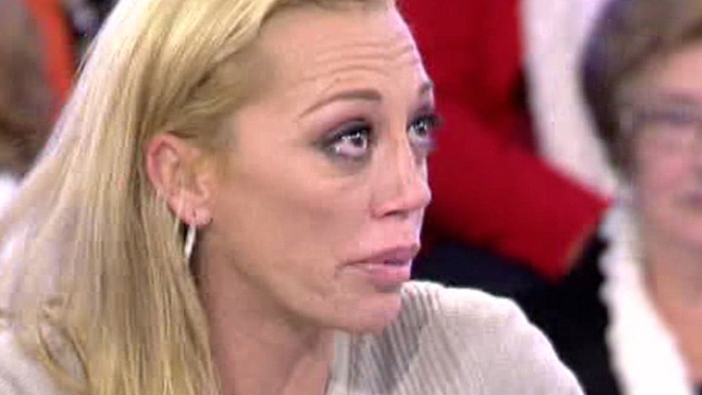 No explicaba el motivo, pero la co - presentadora no podía evitar las lágrimas