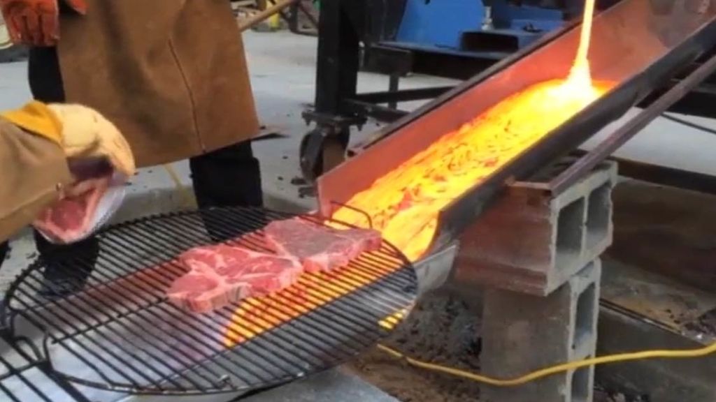 Nueva delicatessen: carne asada en lava