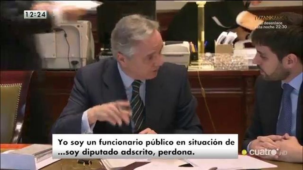Gómez de la Serna recoge su credencial de diputado y el PP estudia su suspensión