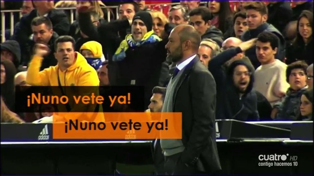 Mestalla pierde la paciencia con Nuno