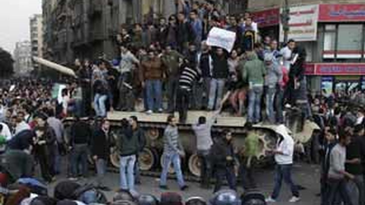 Manifestantes egipcios protestan contra el gobierno también en EEUU. Vídeo: ATLAS