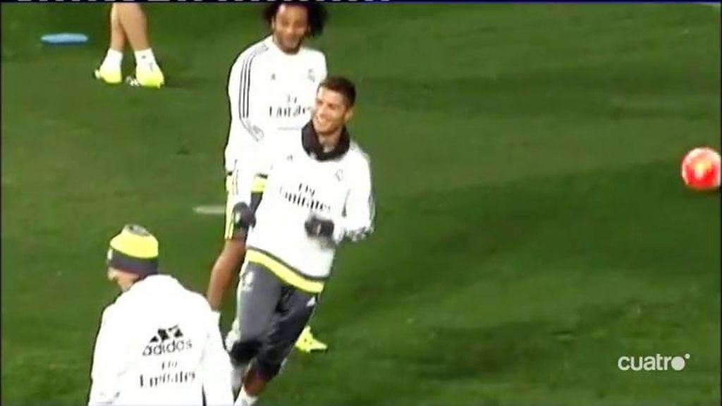 Cristiano Ronaldo hace su primer ‘Uuuuuuuh’ y se lleva la primera ‘caricia’ de Pepe