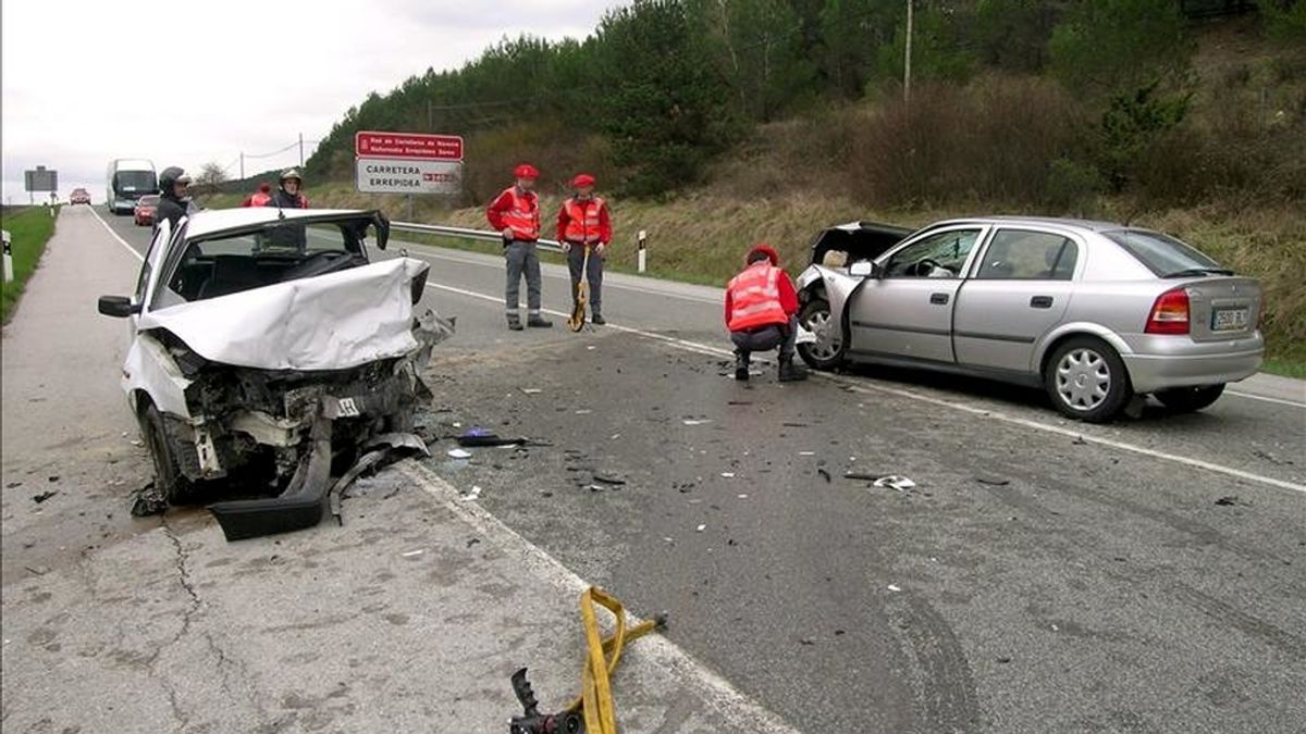 Un accidente registrado la pasada semana en Navarra. EFE/Archivo