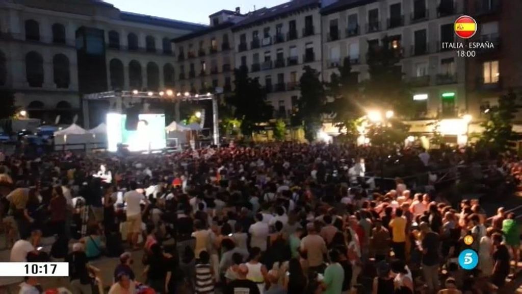 ‘AR‘ muestra la noche electoral de Podemos